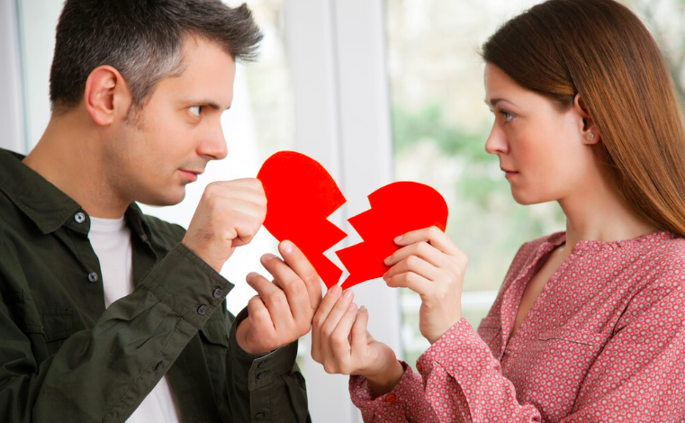 林芝离婚如何申请财产保全冻结对方账户